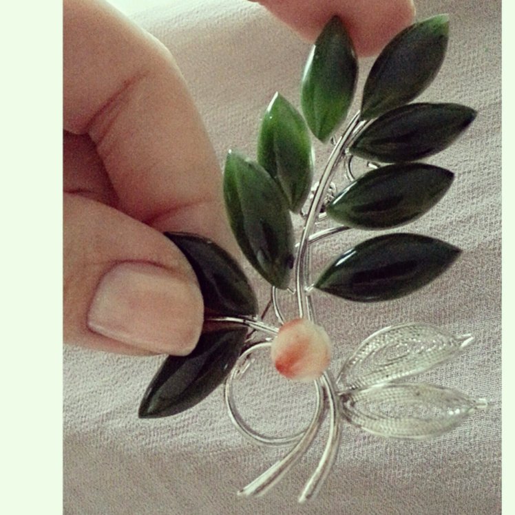 Spilla fantasia image