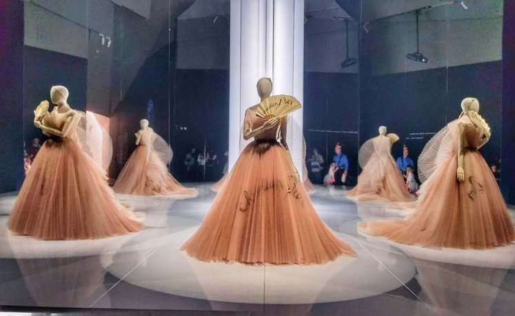 Dior, V&A Museum, London